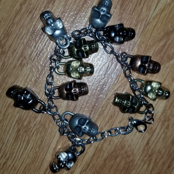 Handmade Custom Jewelry Other - Brand new custom 3 tone skull charm bracelet nwt